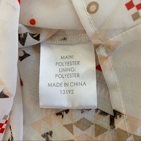 🔺Suzannegrae - Chiffon blouse with triangle patterns AUS 18 📐 - Picture 5 of 8